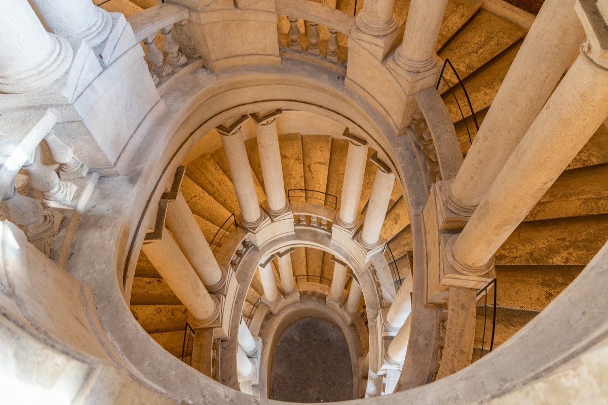 Escalier conçu par Borromini