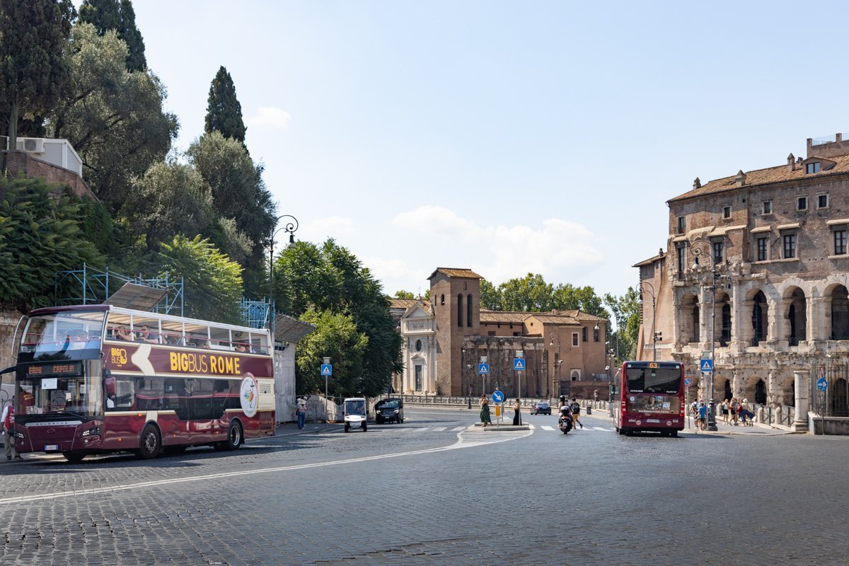 Avenue dans Rome