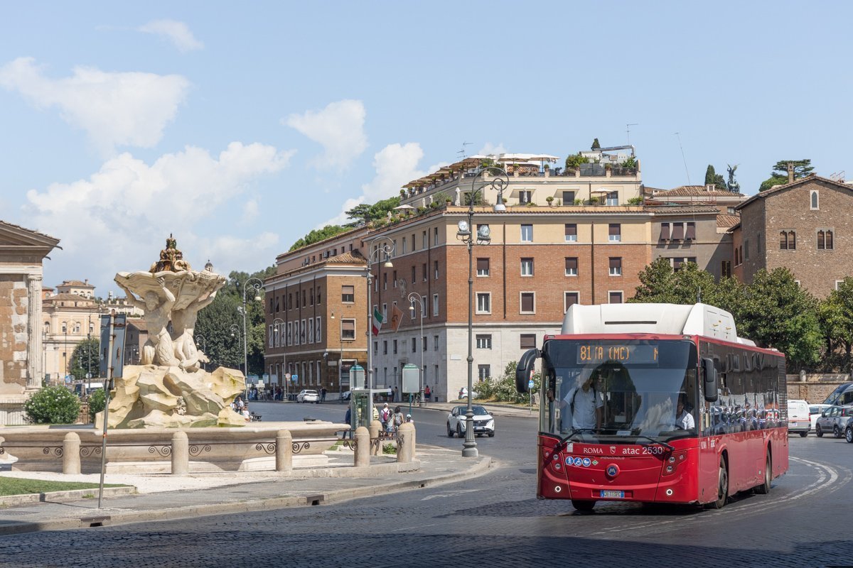 Bus dans Rome