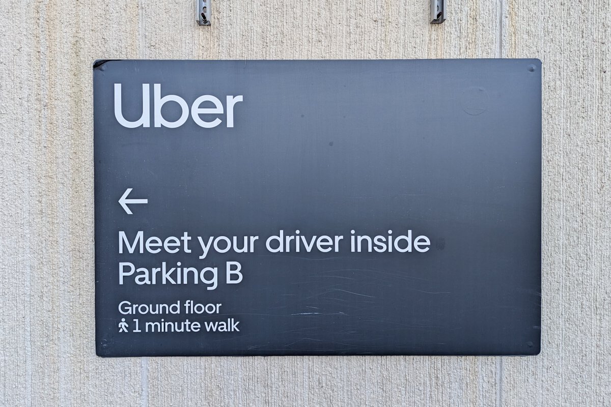 Panneau Uber