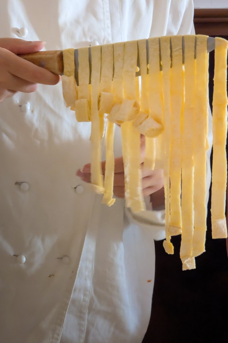 Pâtes sur un couteau