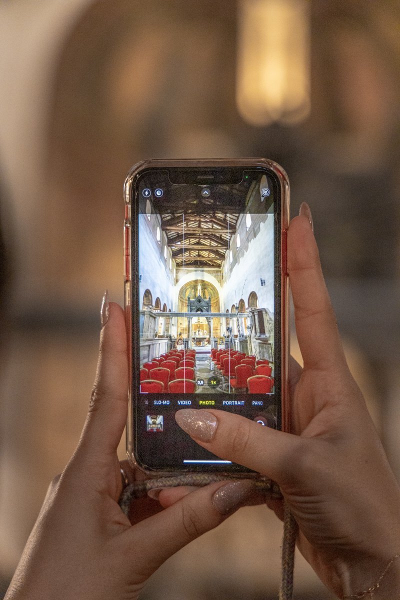 Photo de la nef de l'église