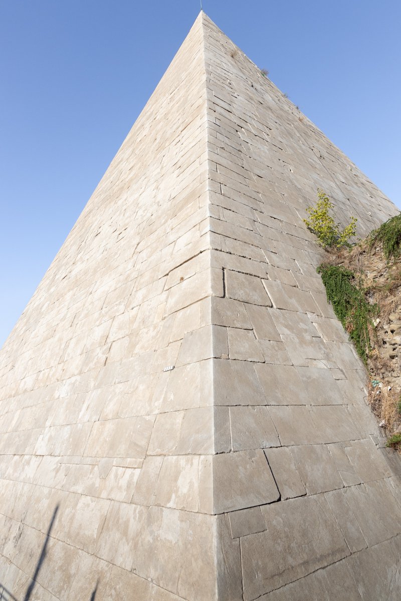 Profil de la Pyramide