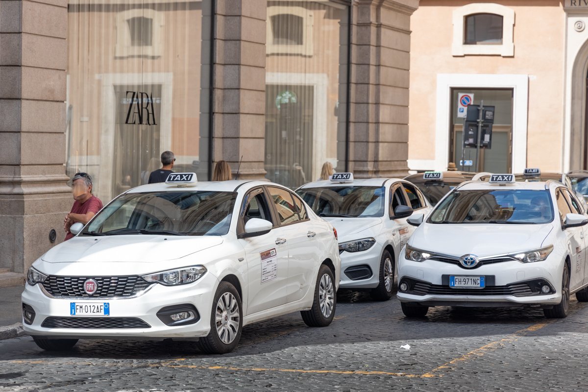 Taxis