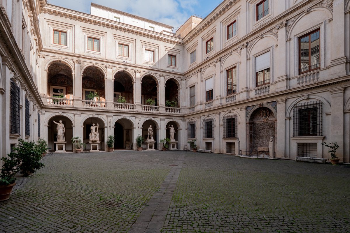 cour patio palazzo altemps 