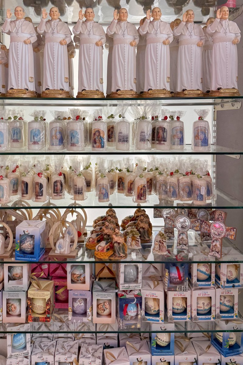 figurines religieuses-1