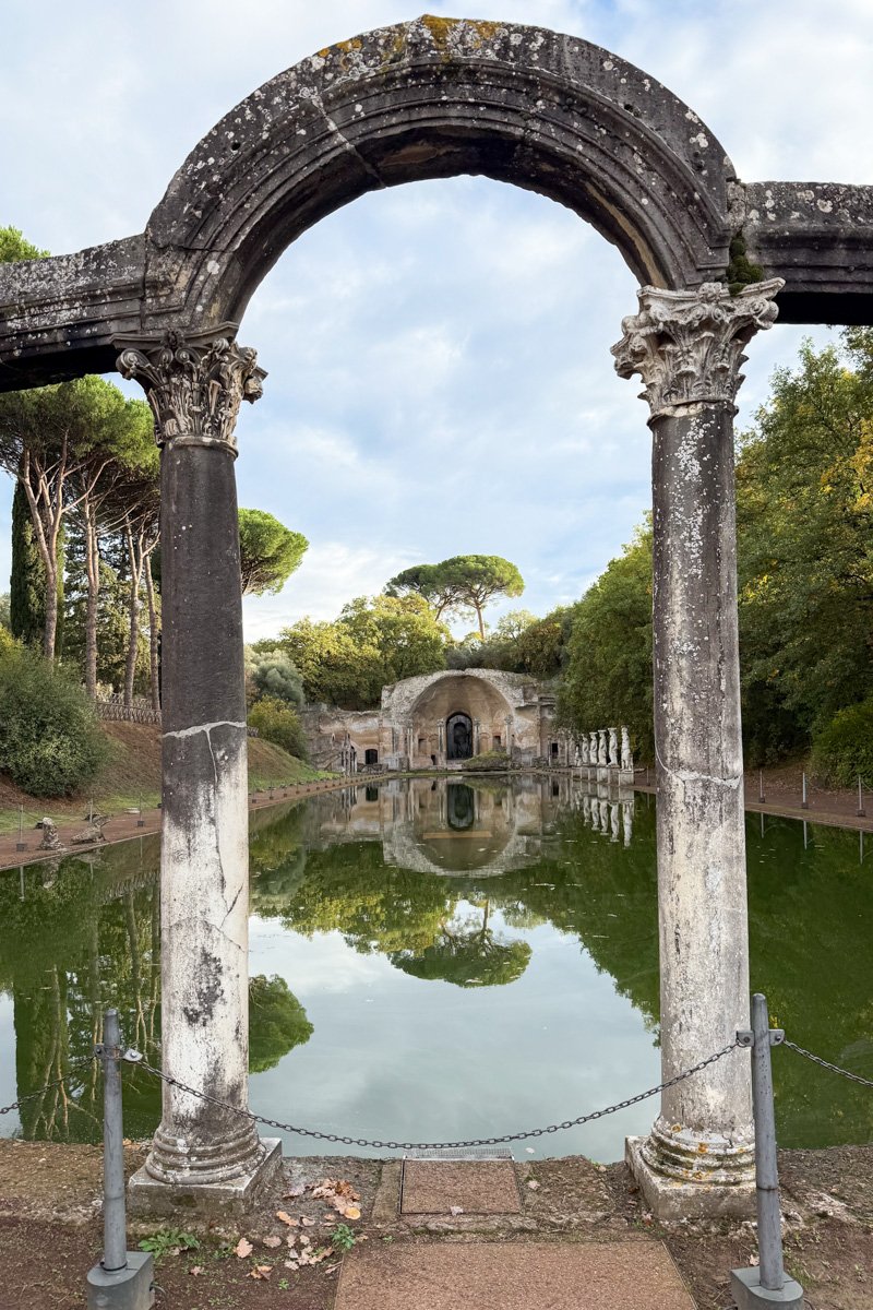 Le Canopus et le Sérapéum
