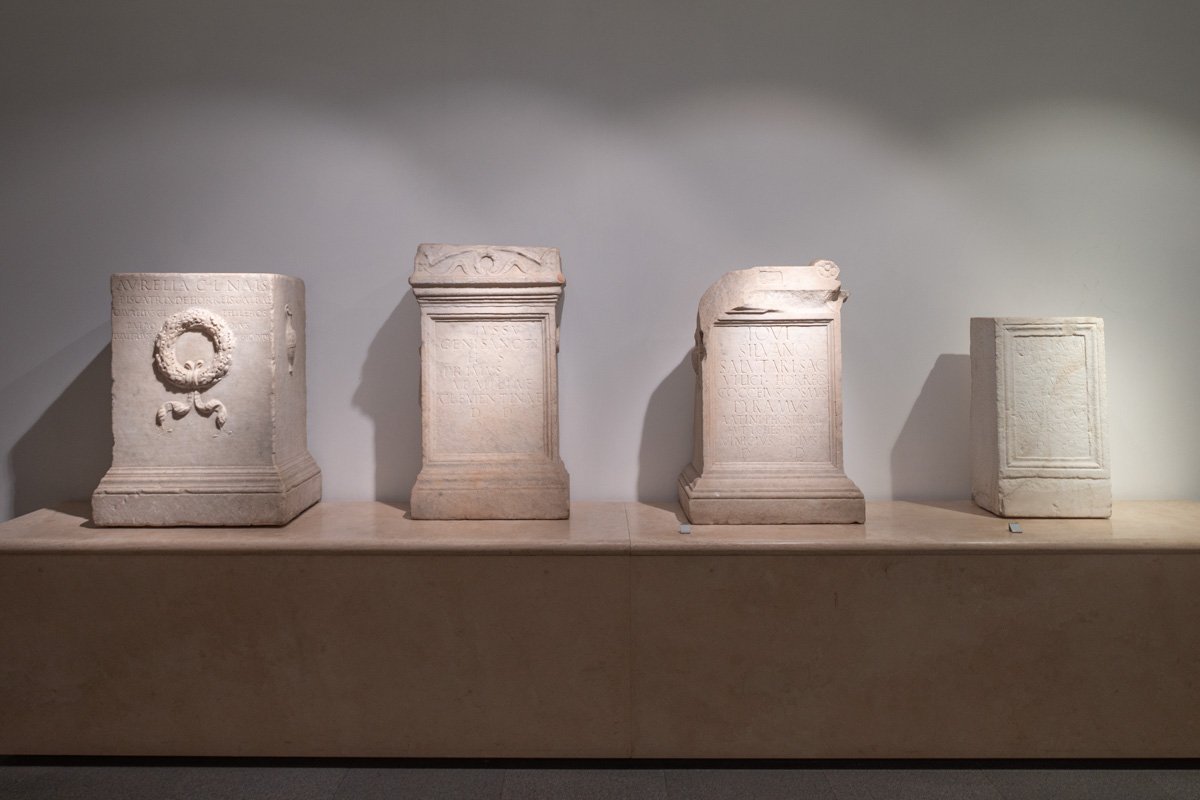 exposition tombes religieuses