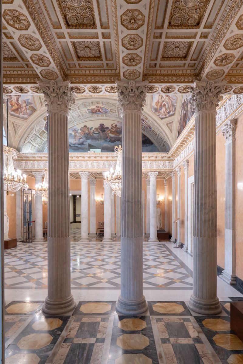 poteaux principales et plafond