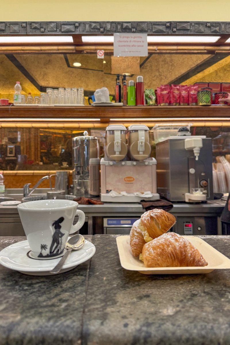 La Casa del Caffè au bar