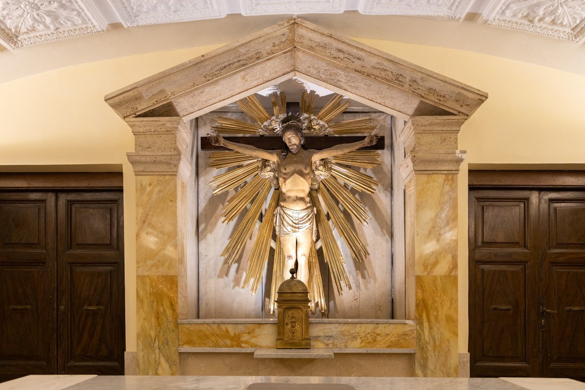 zoom sur jesus église