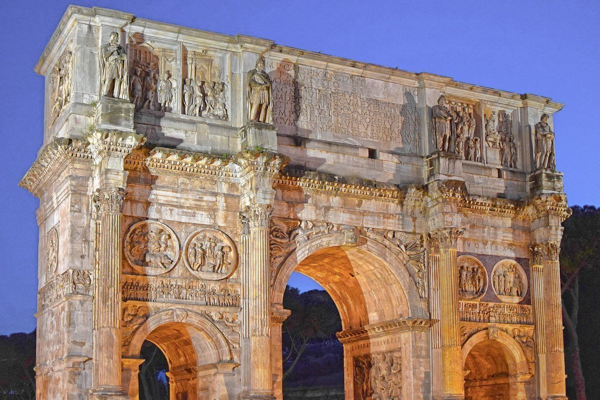 arc constantin de nuit