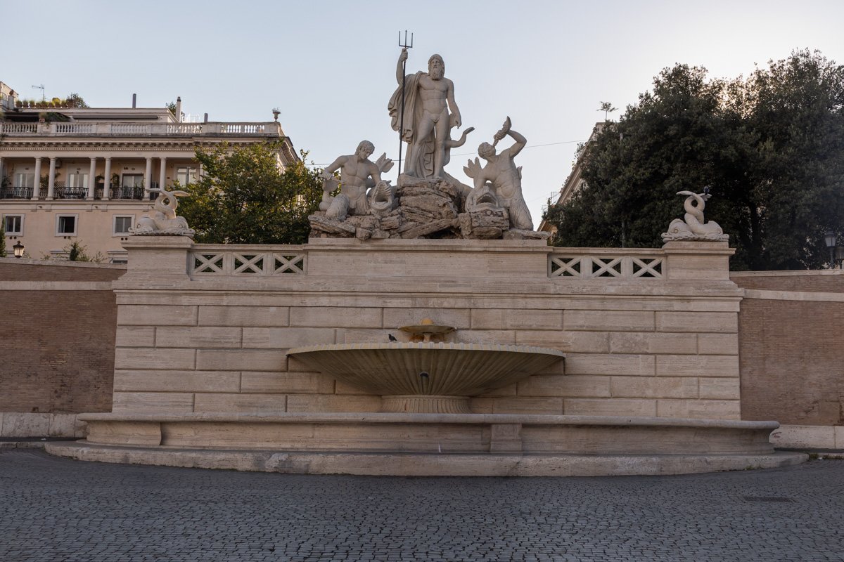 autre fontaine place du peuple