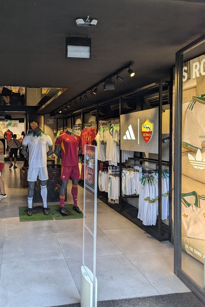 boutique AS Roma