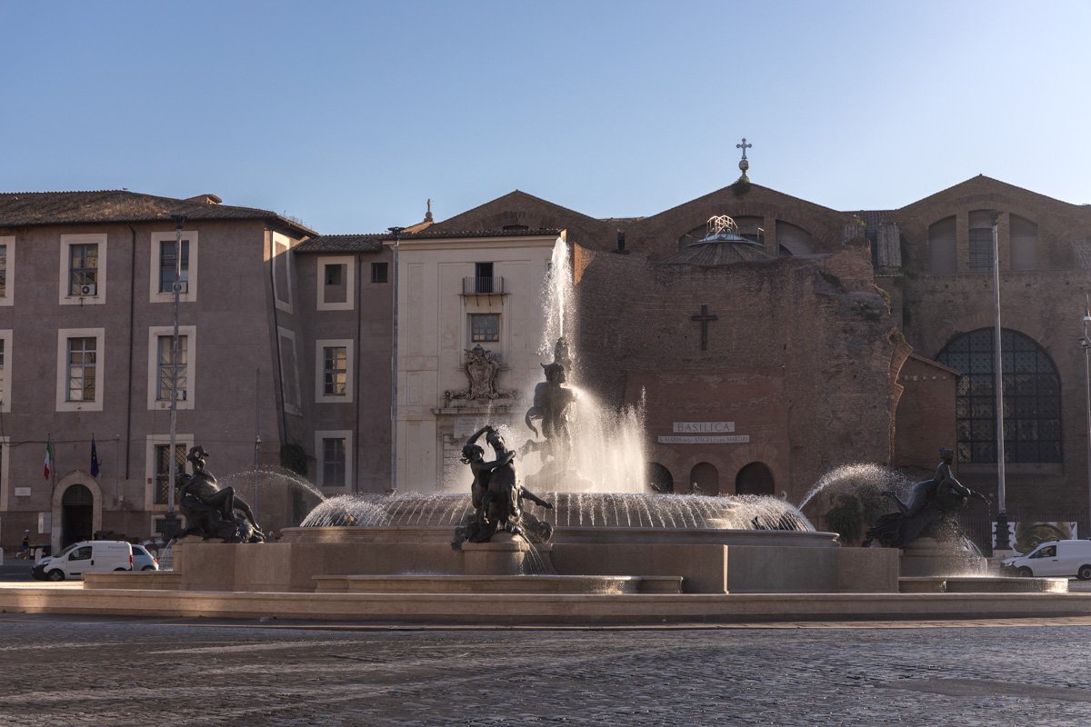 fontaine de la place de la république -2