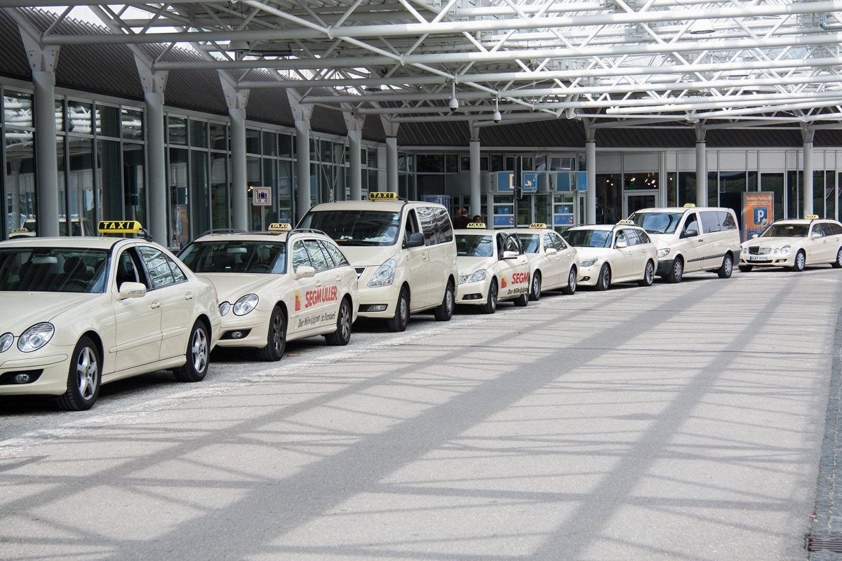 parking taxi