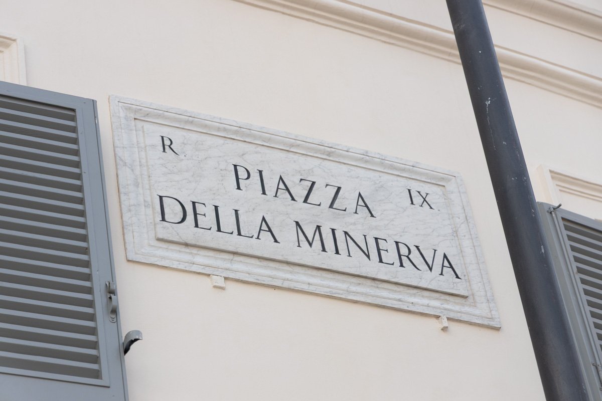 piazza della minerva