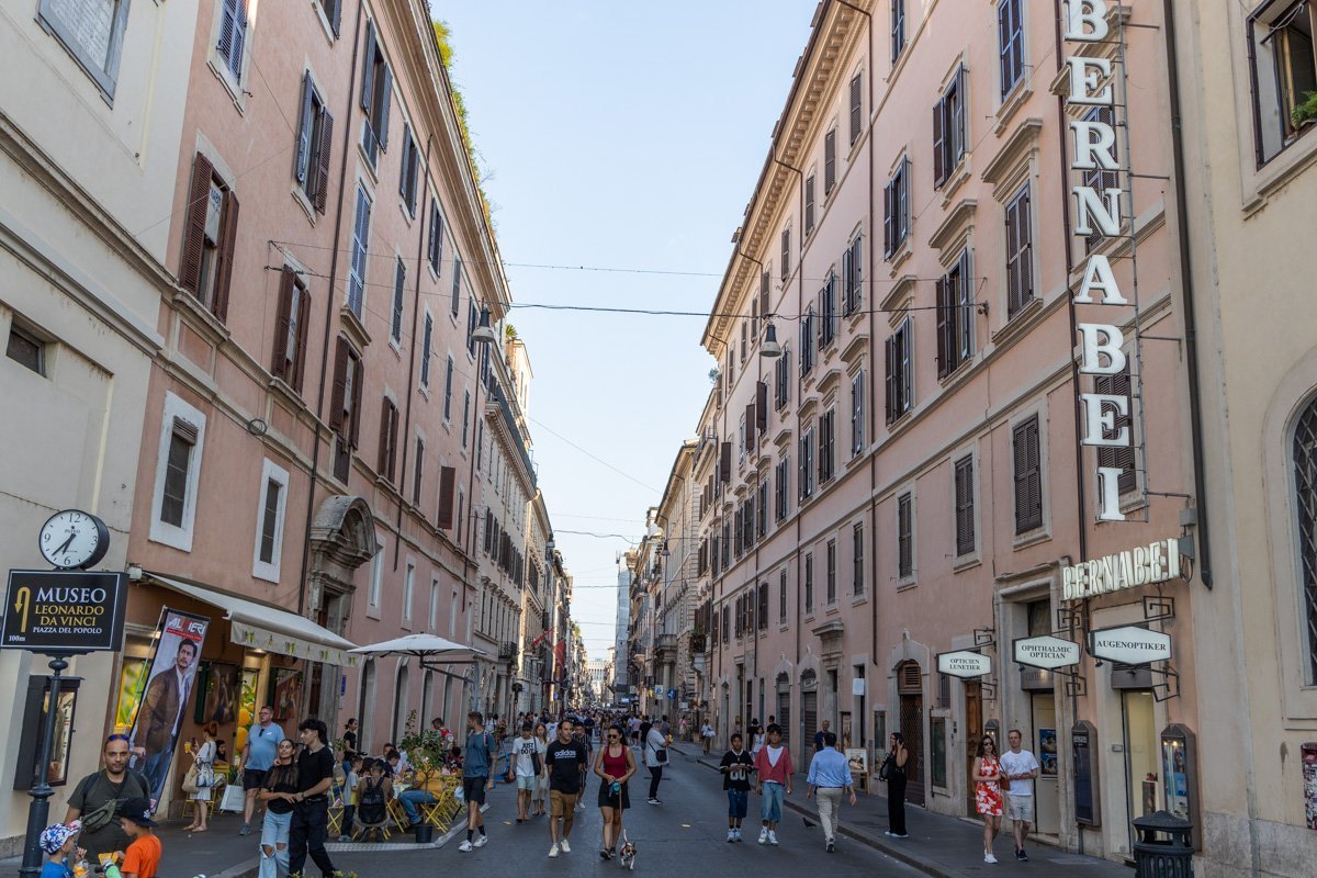via del corso