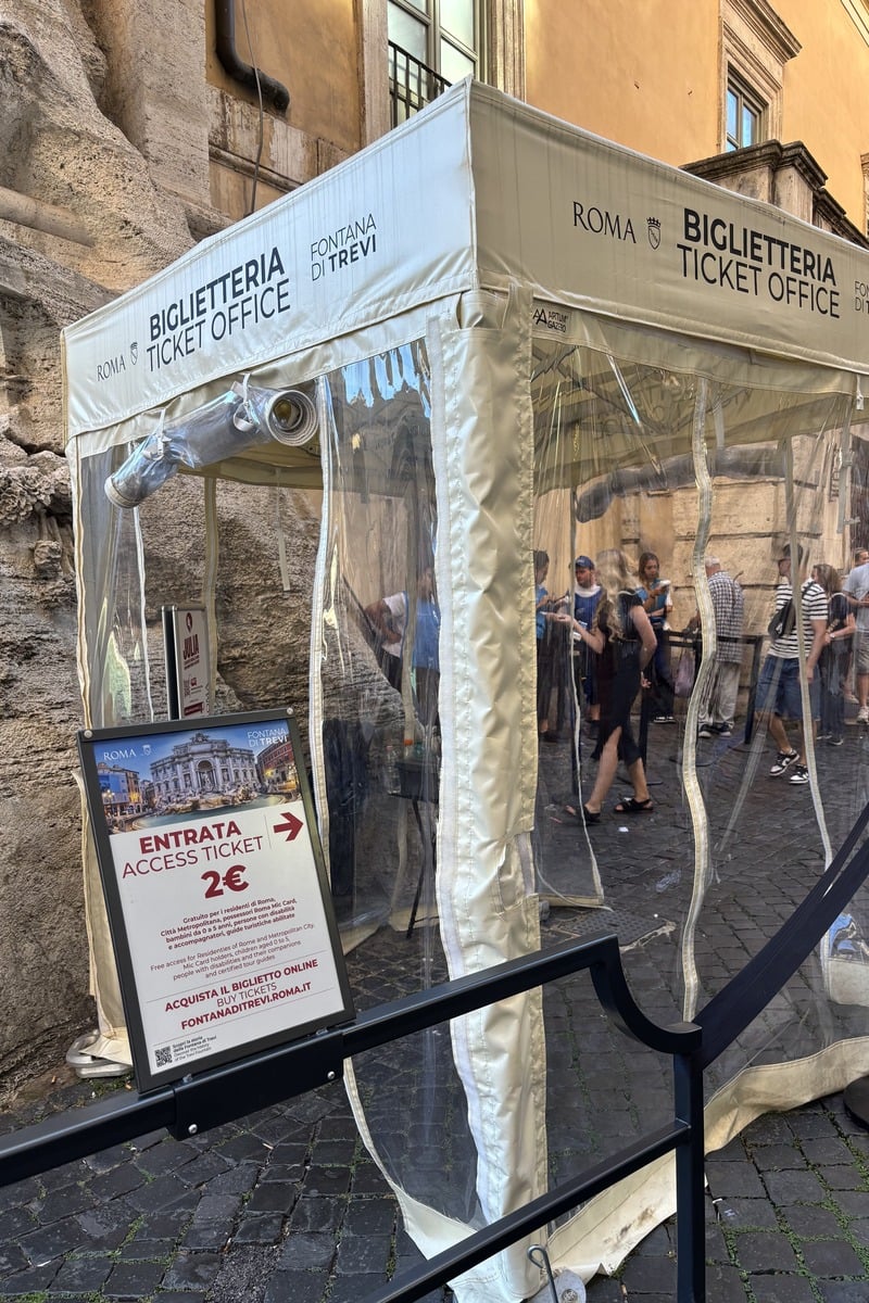 Billetterie pour la fontaine avec accès payant