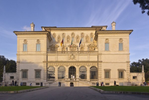 Musée de la Galerie Borghese au coucher du soleil